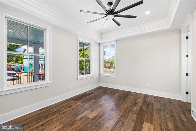 1111 SOPHIA ST, Fredericksburg, VA 22401