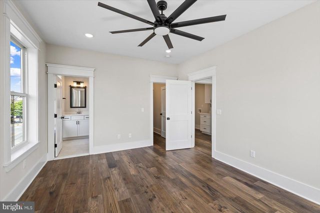 1111 SOPHIA ST, Fredericksburg, VA 22401