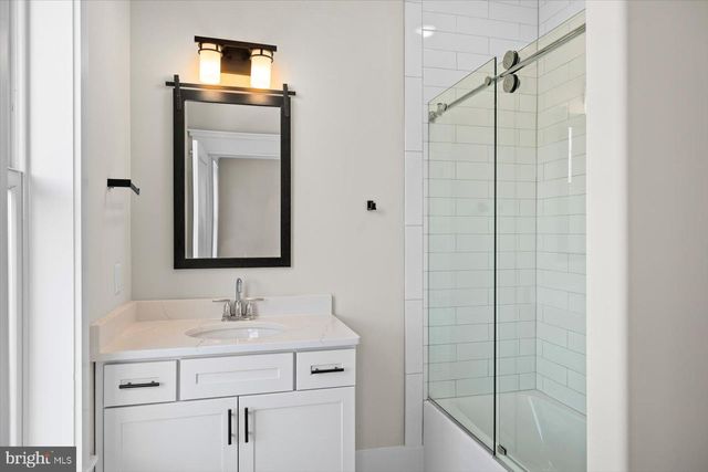 1111 SOPHIA ST, Fredericksburg, VA 22401