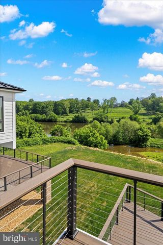 1111 SOPHIA ST, Fredericksburg, VA 22401