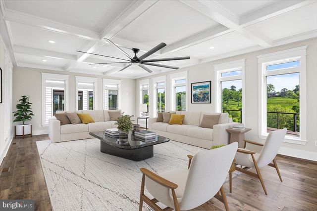 1111 SOPHIA ST, Fredericksburg, VA 22401