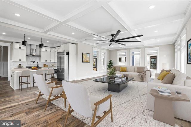 1111 SOPHIA ST, Fredericksburg, VA 22401