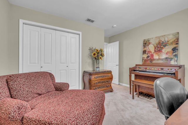 301 Griffin Pl, Hermitage, TN 37076