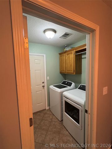 10903 E 120th Court North N, Collinsville, OK 74021