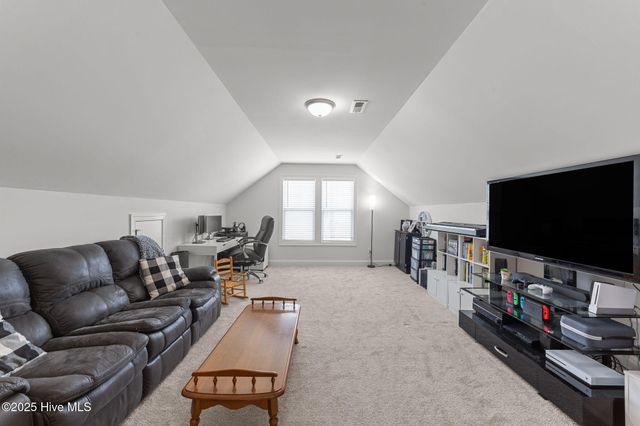 76 Shadybrook Drive, Benson, NC 27504