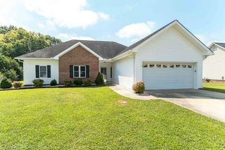 111 Hunters Horn Lane, Winston-salem, NC 27107