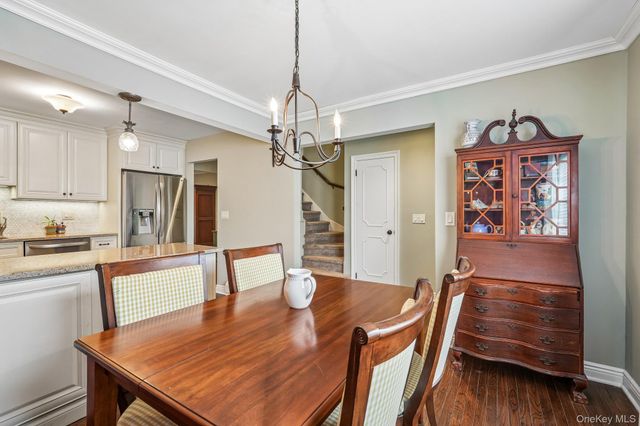 239 Parkside Drive, Suffern, NY 10901