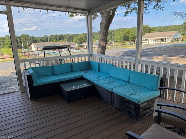 111 Club house Drive, New London, NC 28127