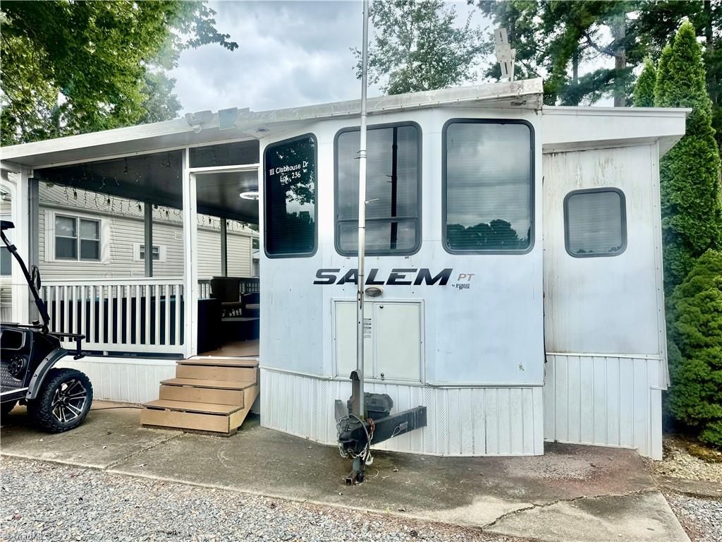 111 Club house Drive, New London, NC 28127