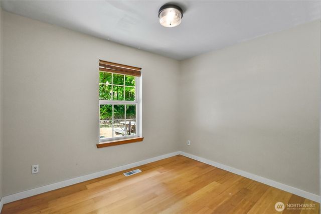 5827 176th Drive SE, Snohomish, WA 98290