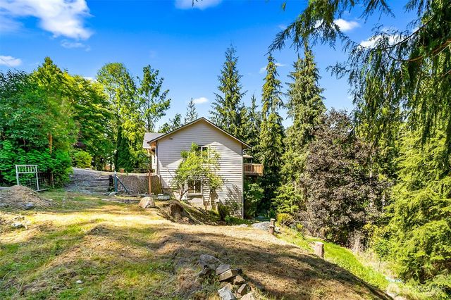 5827 176th Drive SE, Snohomish, WA 98290