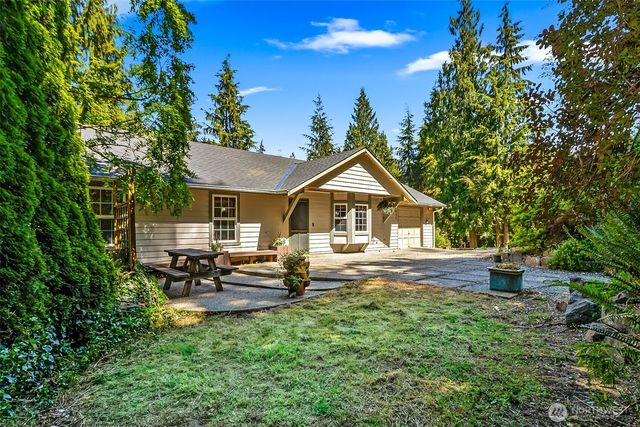 5827 176th Drive SE, Snohomish, WA 98290