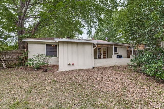 5901 Circular Drive, North Richland Hills, TX 76117
