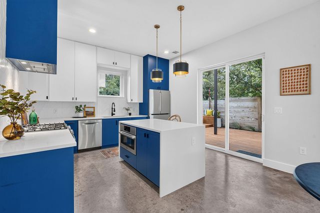 1606 Grayford DR 1, Austin, TX 78704