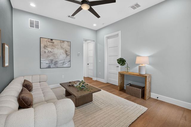 1606 Grayford DR 1, Austin, TX 78704