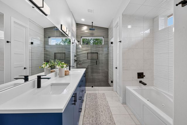 1606 Grayford DR 1, Austin, TX 78704