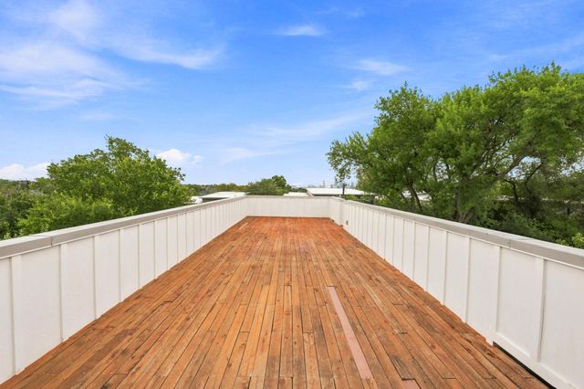 1606 Grayford DR 1, Austin, TX 78704