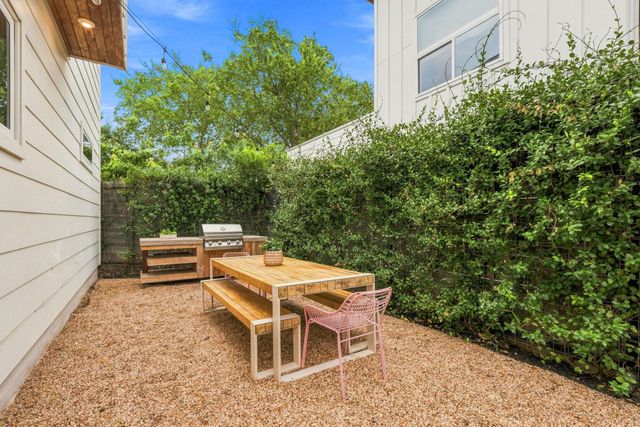 1606 Grayford DR 1, Austin, TX 78704