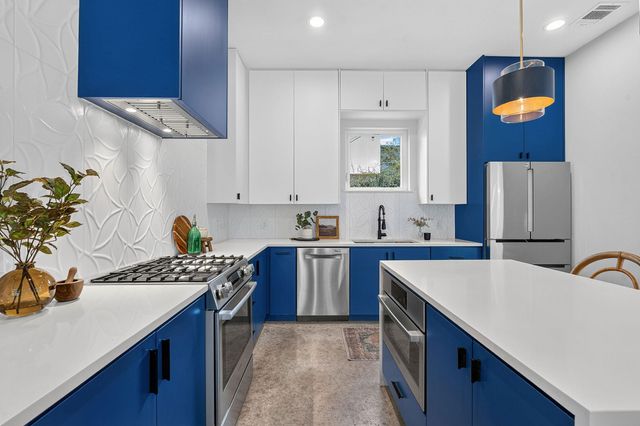 1606 Grayford DR 1, Austin, TX 78704