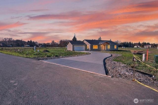 72 Lange Lane, Sequim, WA 98382