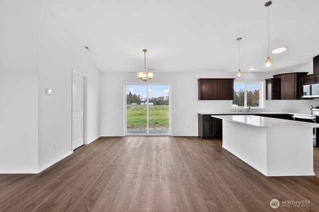 72 Lange Lane, Sequim, WA 98382