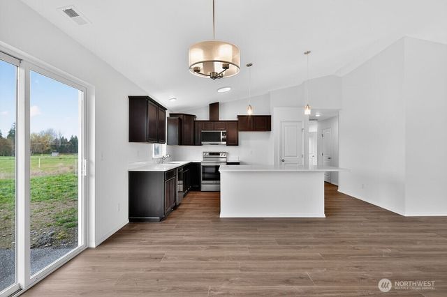 72 Lange Lane, Sequim, WA 98382