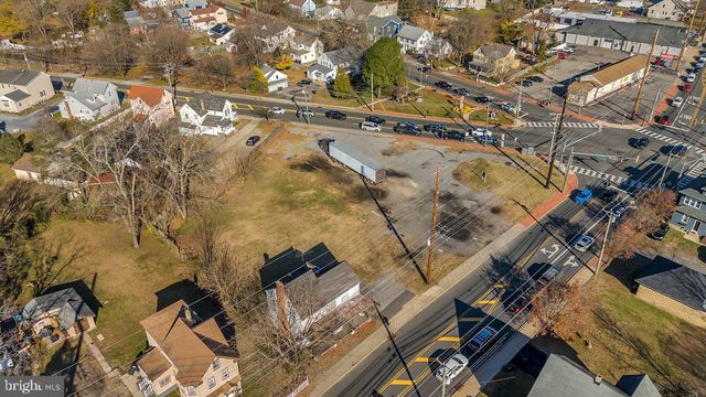 25 GLASSBORO RD, Williamstown, NJ 08094