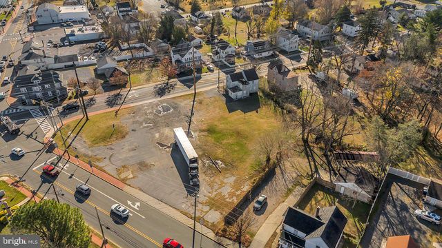 25 GLASSBORO RD, Williamstown, NJ 08094