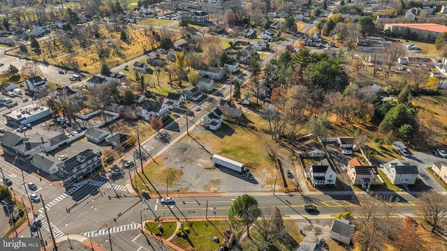 25 GLASSBORO RD, Williamstown, NJ 08094