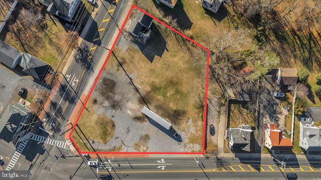 25 GLASSBORO RD, Williamstown, NJ 08094