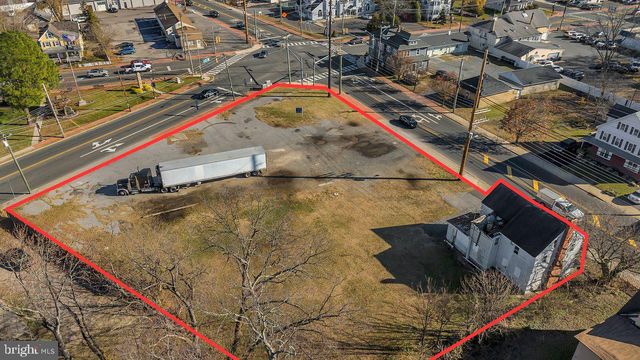 25 GLASSBORO RD, Williamstown, NJ 08094