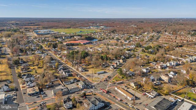 25 GLASSBORO RD, Williamstown, NJ 08094