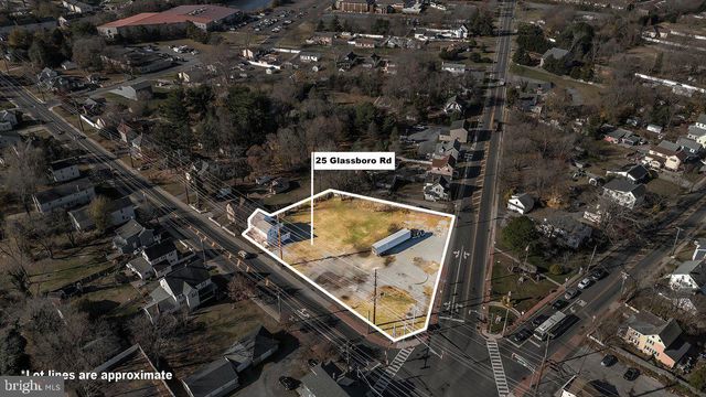 25 GLASSBORO RD, Williamstown, NJ 08094