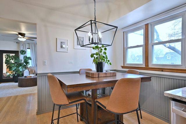 465 W Verret Street, Elmhurst, IL 60126