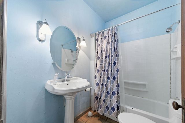 304 S Khedive, Maize, KS 67101