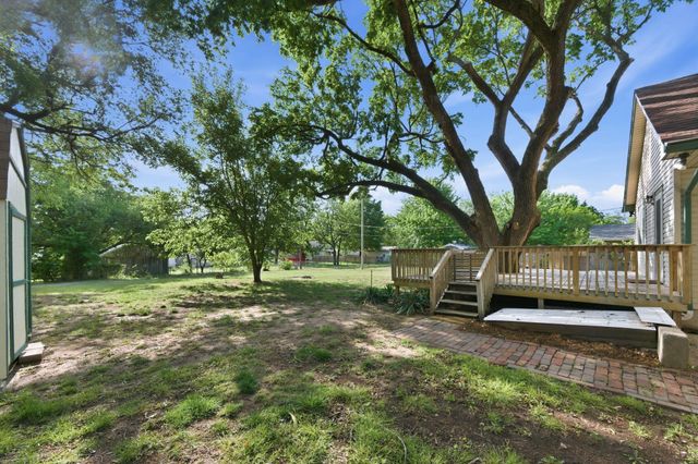 304 S Khedive, Maize, KS 67101
