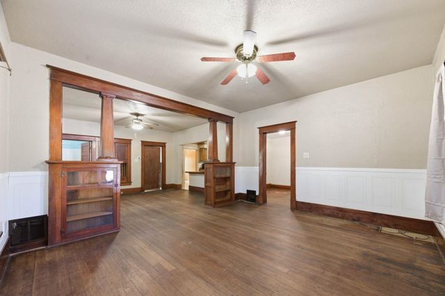 304 S Khedive, Maize, KS 67101