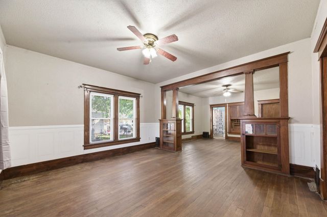 304 S Khedive, Maize, KS 67101