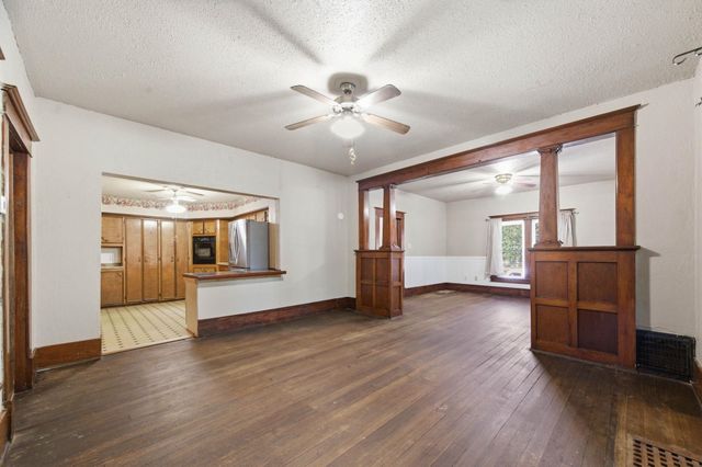 304 S Khedive, Maize, KS 67101
