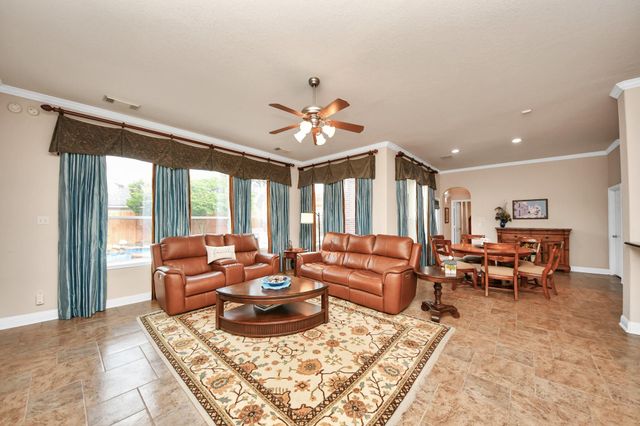 2803 Ridge Falls Drive, Manvel, TX 77578