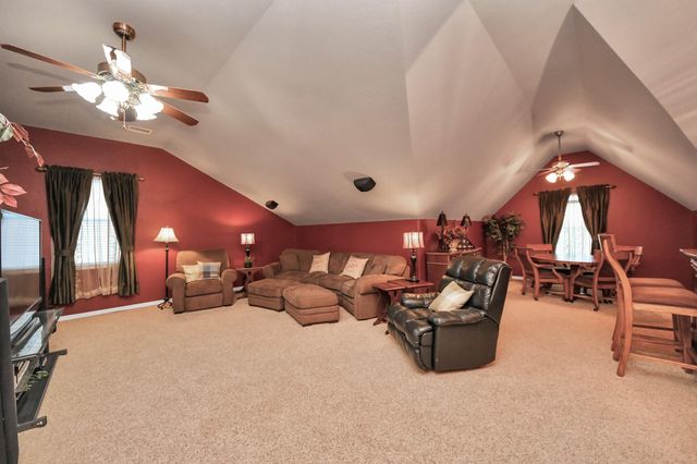 2803 Ridge Falls Drive, Manvel, TX 77578