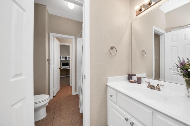 2803 Ridge Falls Drive, Manvel, TX 77578