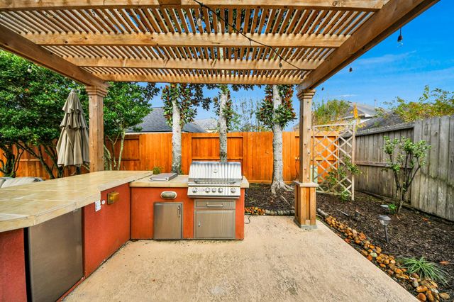 2803 Ridge Falls Drive, Manvel, TX 77578