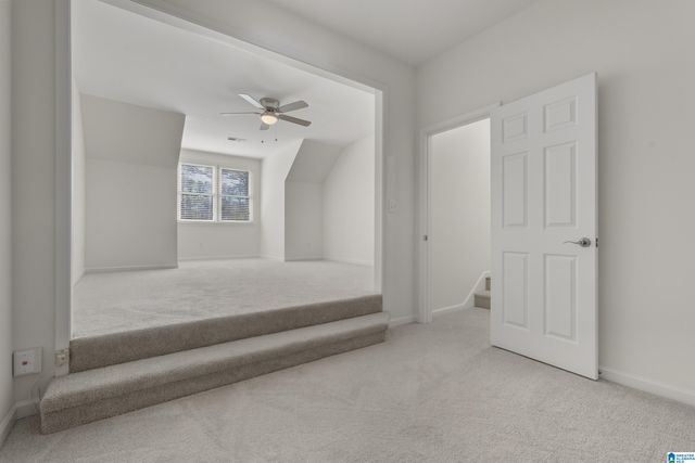 4633 S LAKERIDGE DRIVE, Hoover, AL 35244