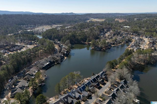 4633 S LAKERIDGE DRIVE, Hoover, AL 35244