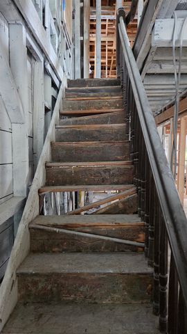 5913 JEFFERSON ST, West New York, NJ 07093