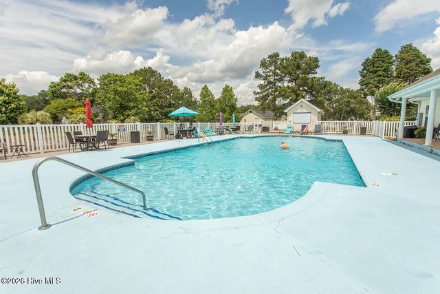 445 Kershaw Street NW, Calabash, NC 28467