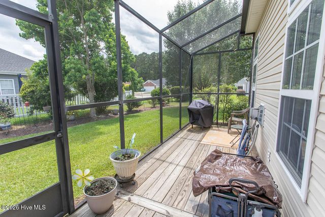 445 Kershaw Street NW, Calabash, NC 28467