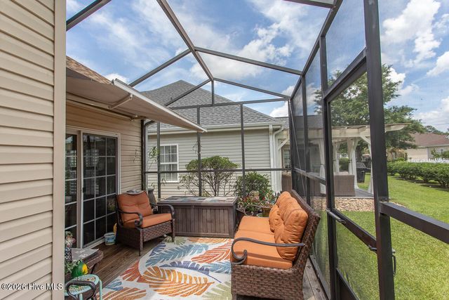 445 Kershaw Street NW, Calabash, NC 28467