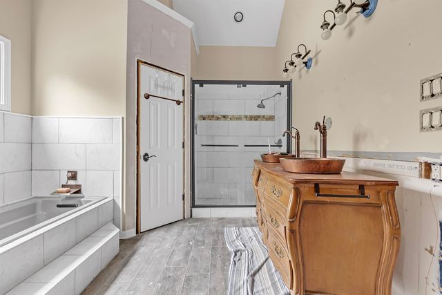 12420 FOX LAIR DR, Collierville, TN 38017